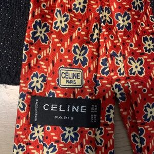 CELINE Paris Men's Silk Tie - Red Floral Pattern
- Luxury Designer Neck Tie